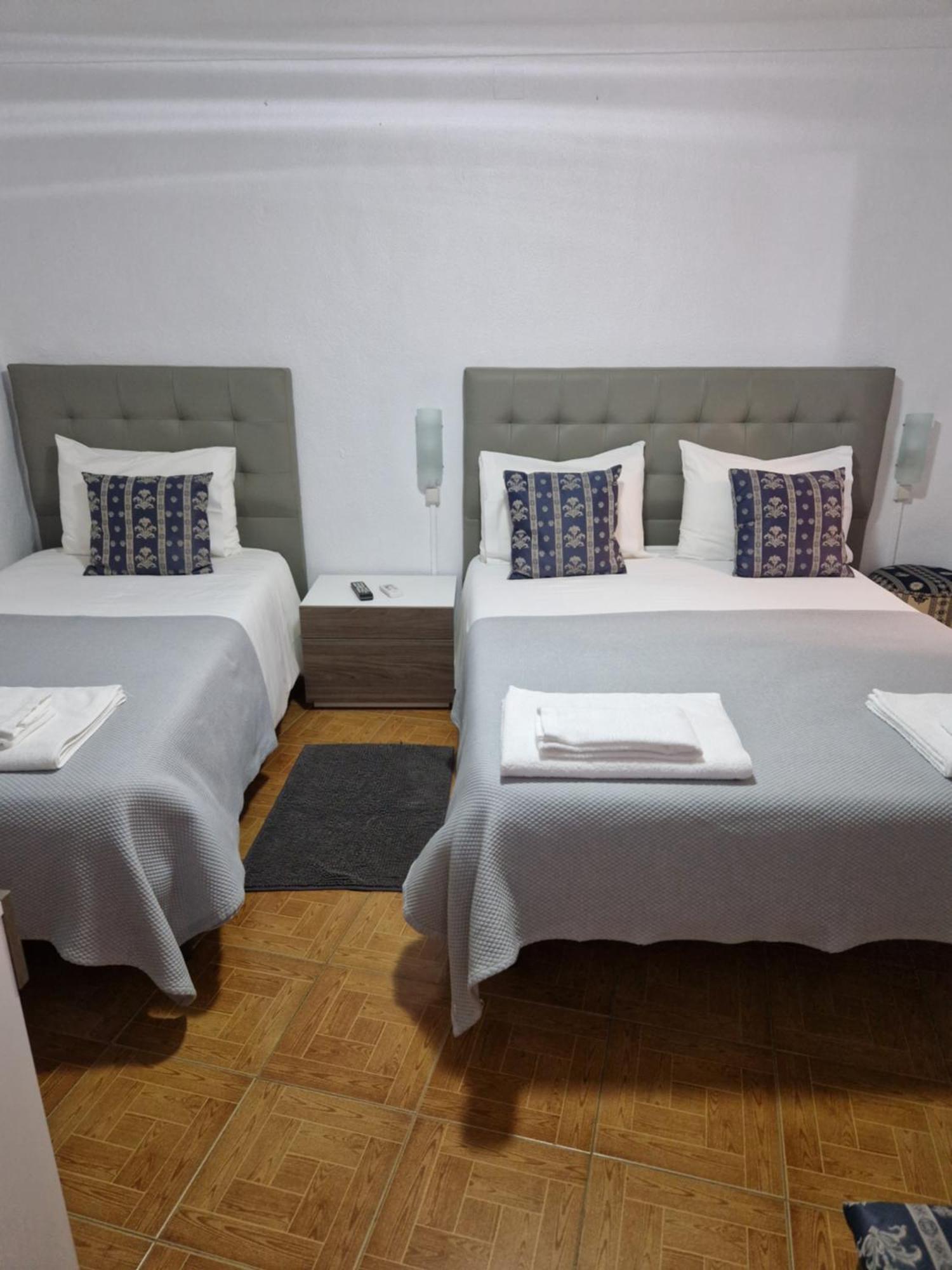 Residencial Antonio Mocisso Guesthouse Элваш Экстерьер фото