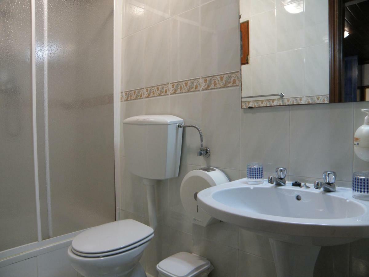 Residencial Antonio Mocisso Guesthouse Элваш Экстерьер фото